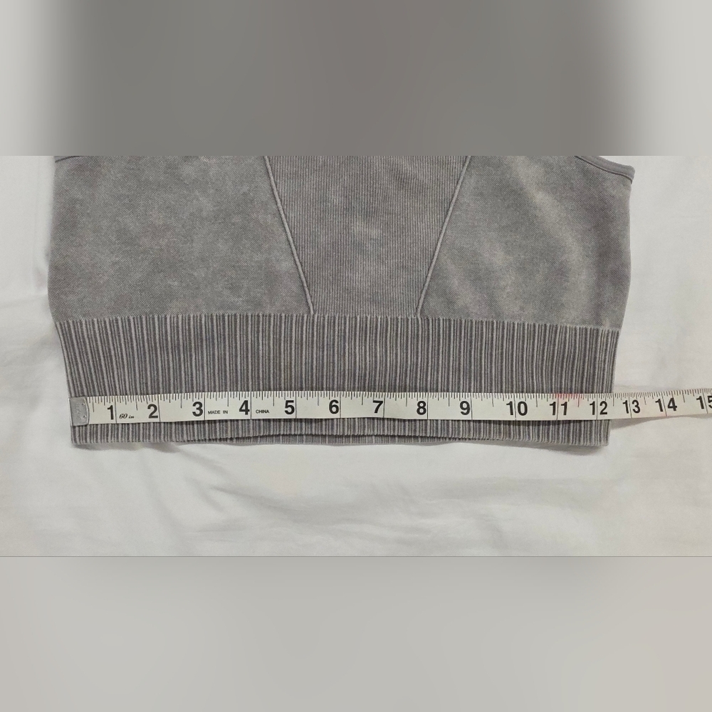 Yogalicious Stonewash Seamless Glow Gleam Bra - Medium - Picture 7 of 9